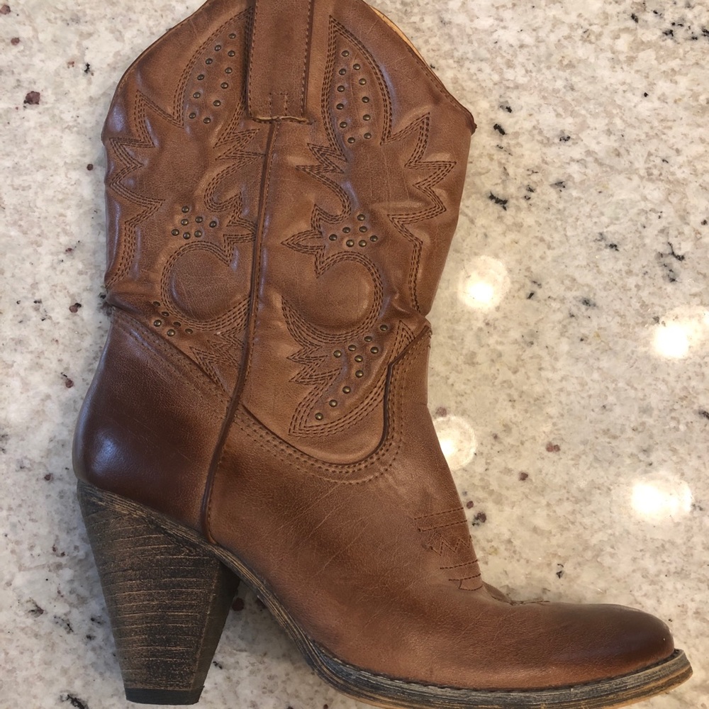 Cowboy boots